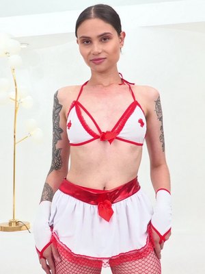 Abril Russell