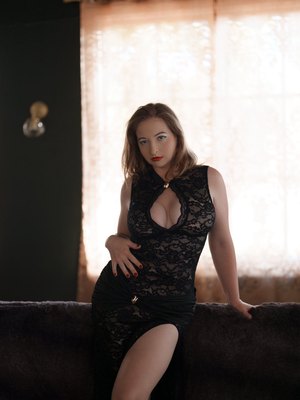 Aura Rose
