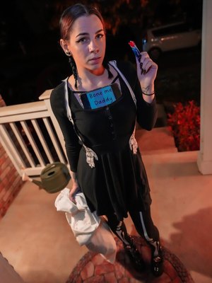 Bonnie Bowtie