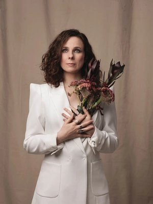 Cariad Lloyd