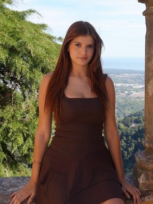 Chadia Niram
