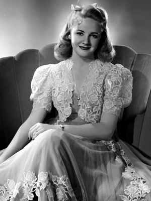 Dona Lee Carrier