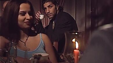 Italian Porn from 1998 - Everyone Comes to the Lupanaro